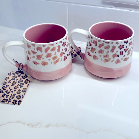 Set of 2 mugs by stay wild - Picture 1 of 3